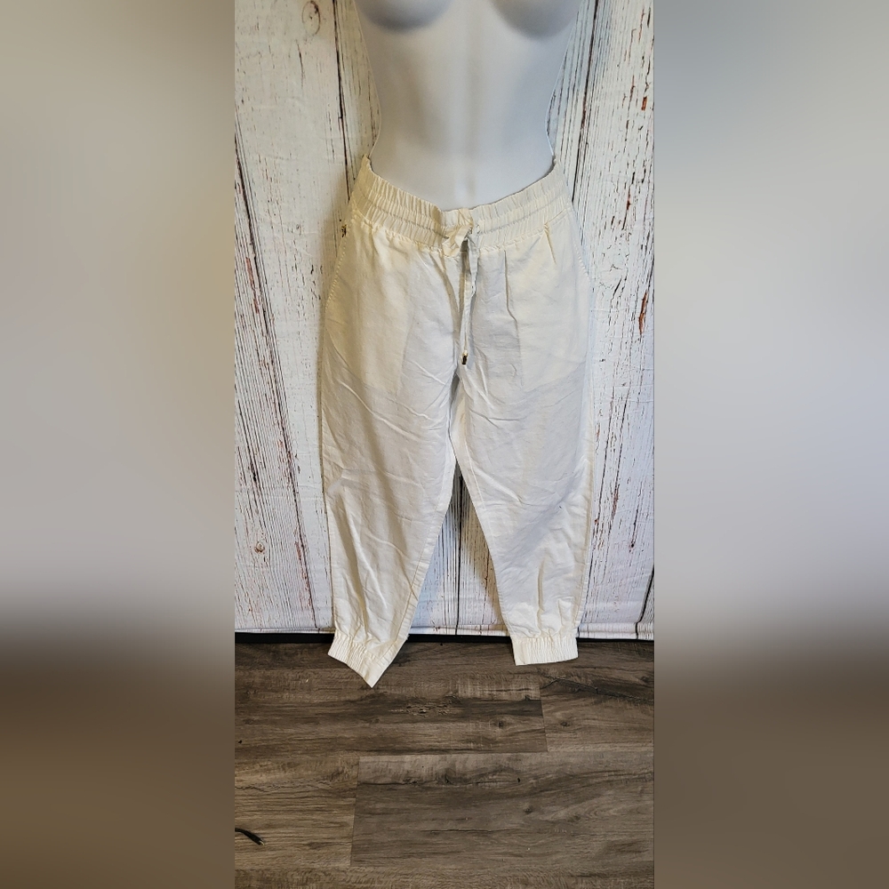 Guess pants small
